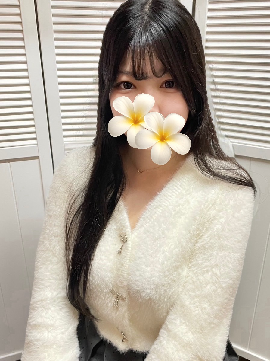 11/8入店　未経験ＧカップJD　あやかさん